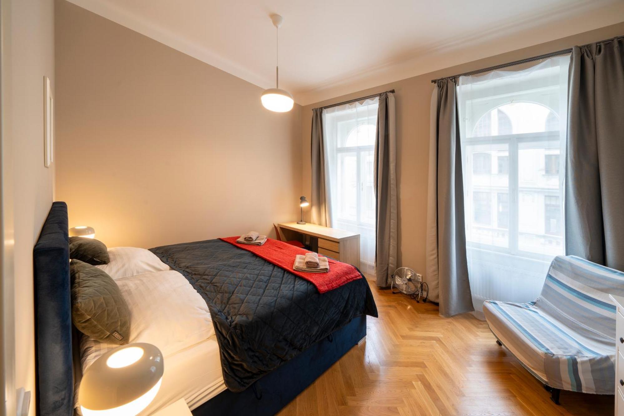 Apart Hotel Zborovska Praha Bagian luar foto