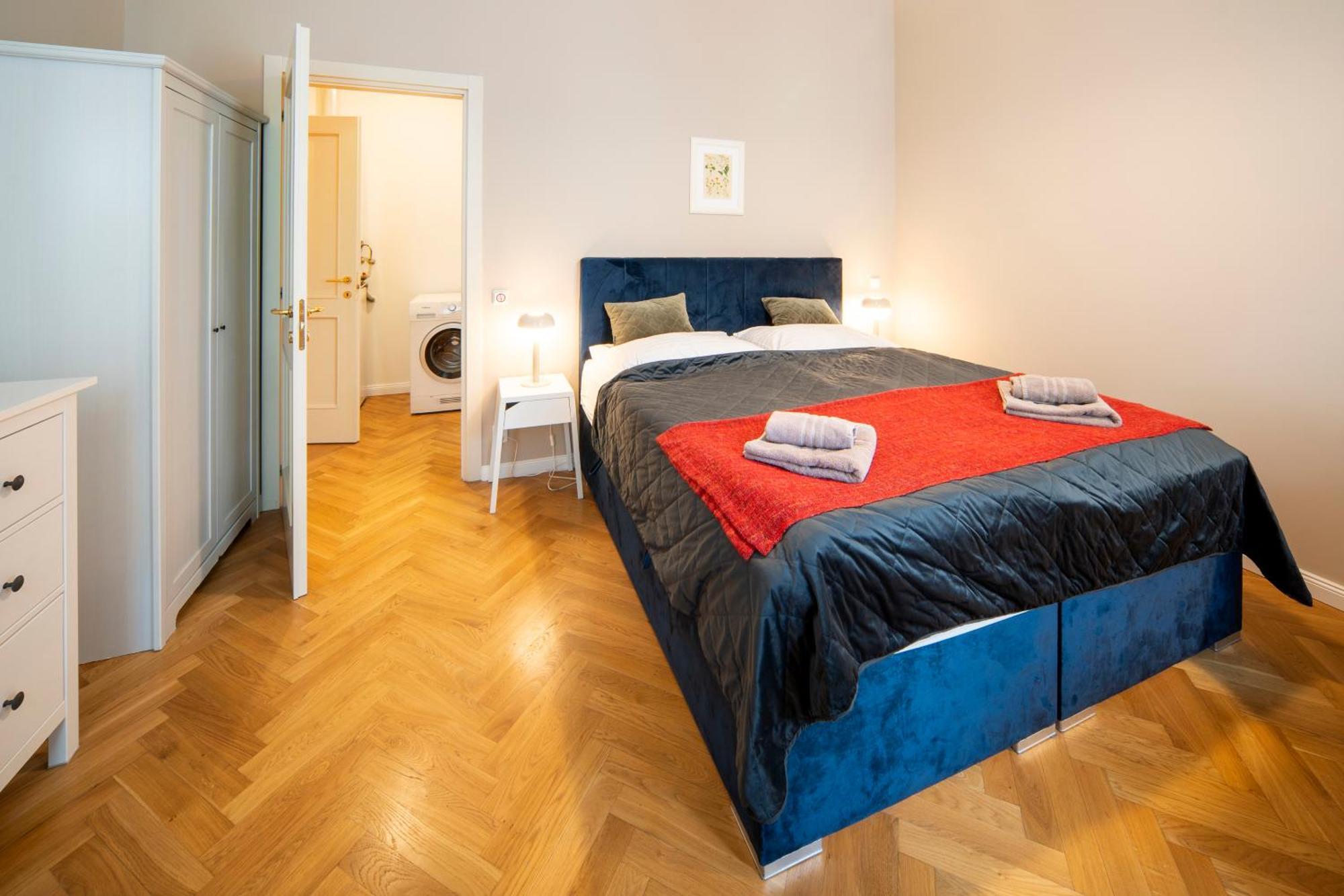 Apart Hotel Zborovska Praha Bagian luar foto