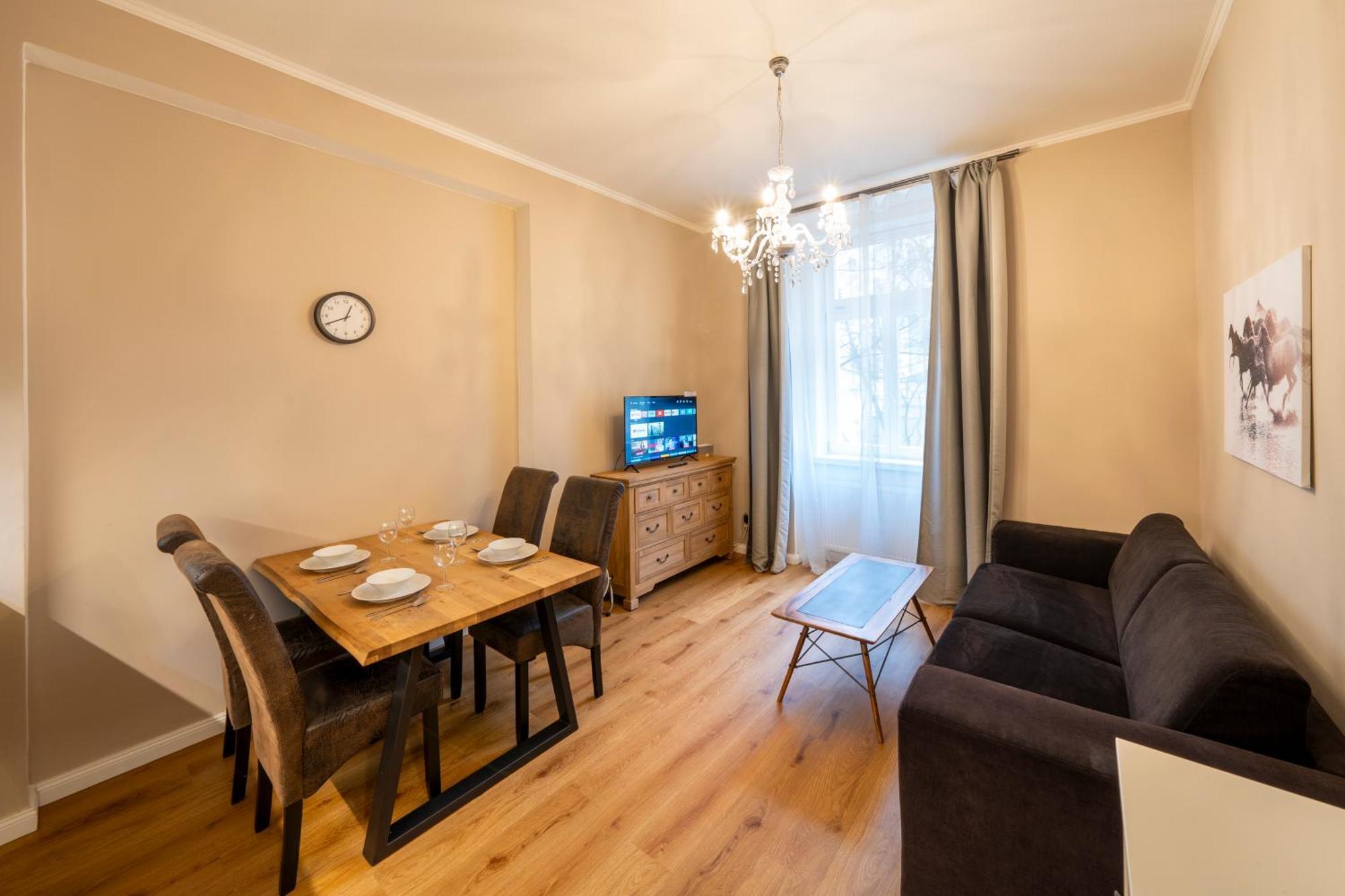 Apart Hotel Zborovska Praha Bagian luar foto