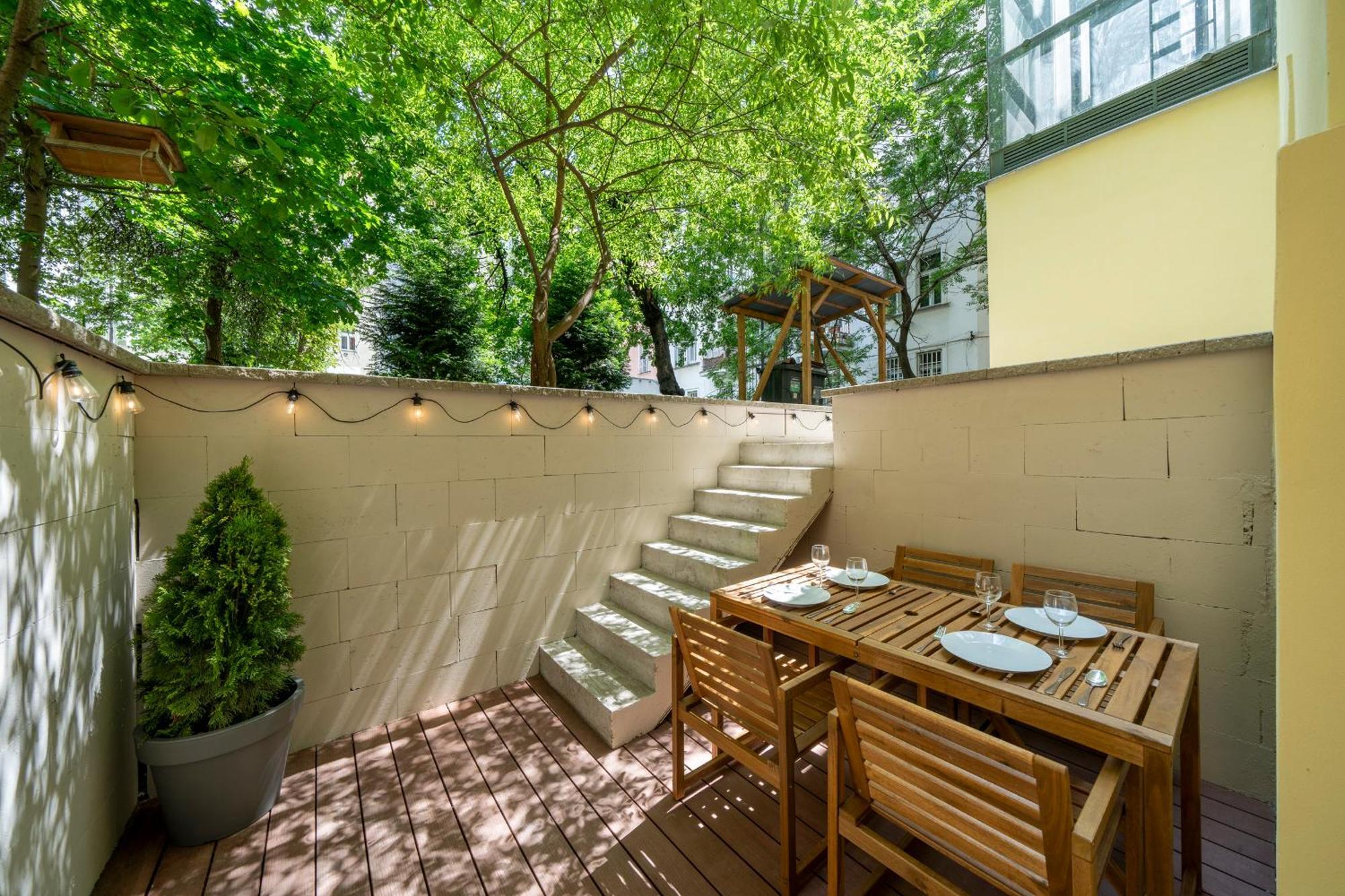 Apart Hotel Zborovska Praha Bagian luar foto